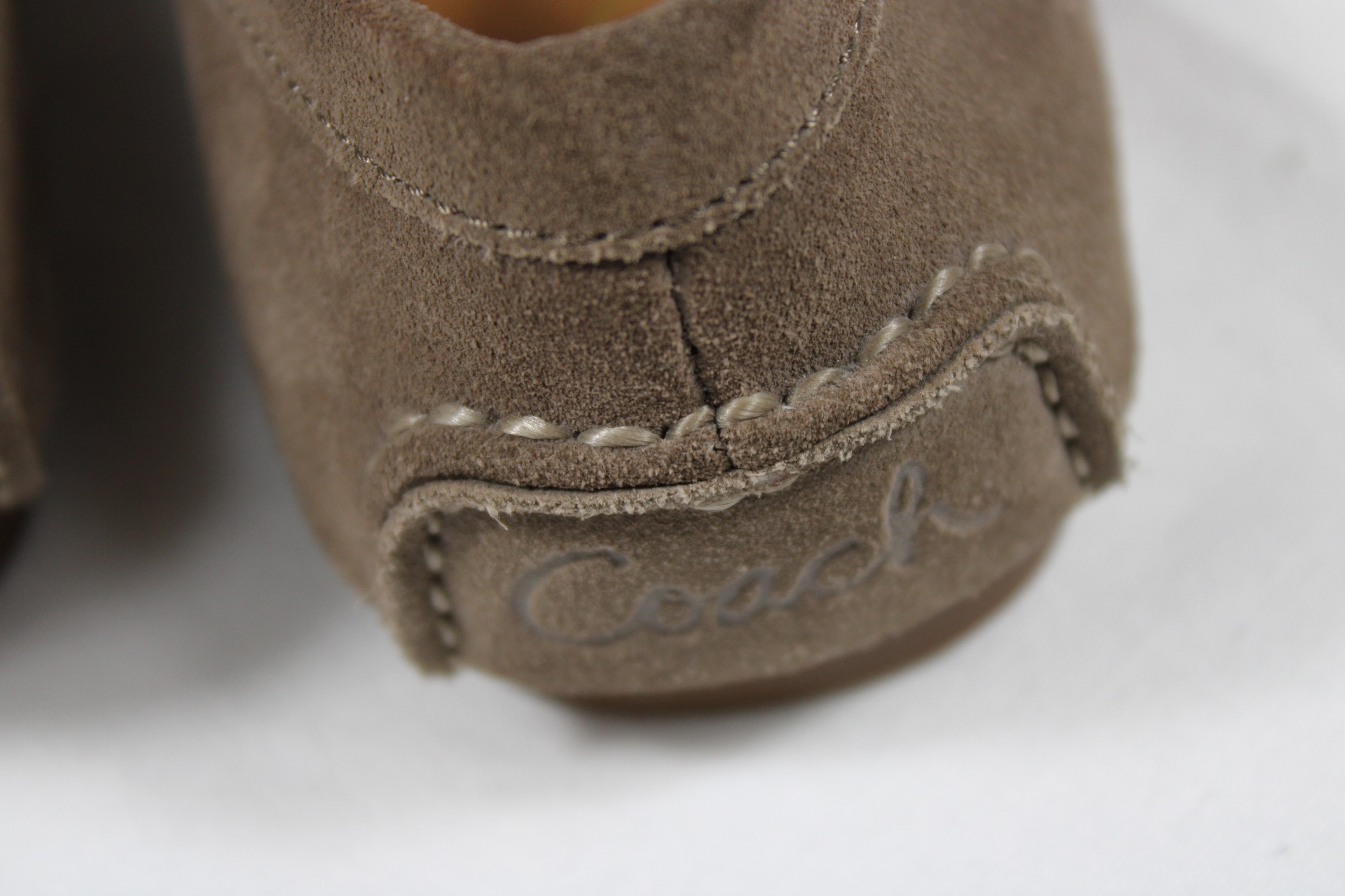 Coach Womens Frida Loafers Flats 6.5 B Tan Brown Suede Driving Mocs Shoes detailed image 13