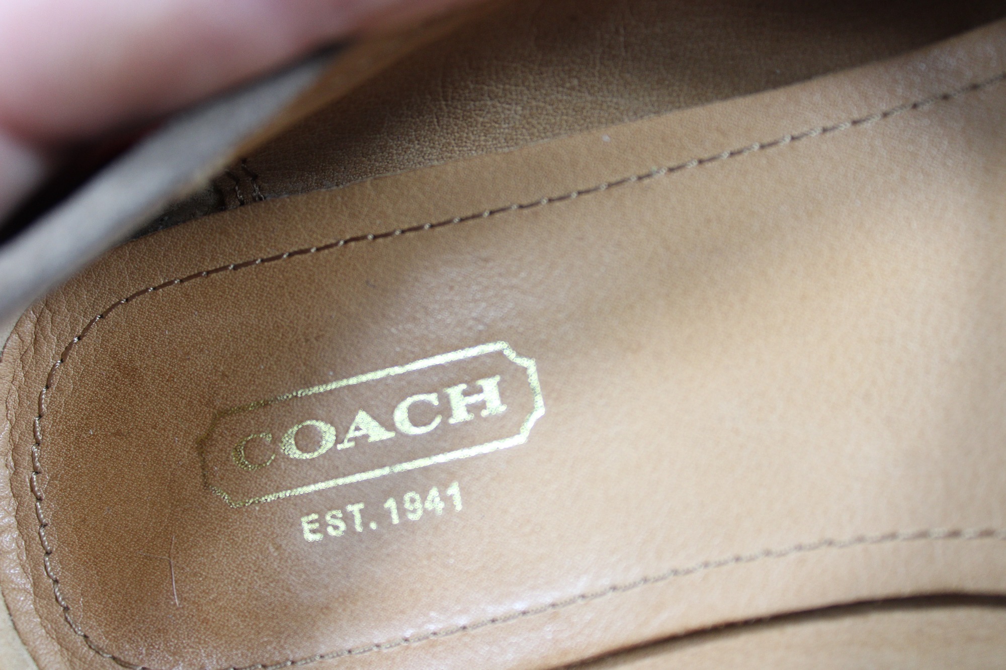 Coach Womens Frida Loafers Flats 6.5 B Tan Brown Suede Driving Mocs Shoes detailed image 11